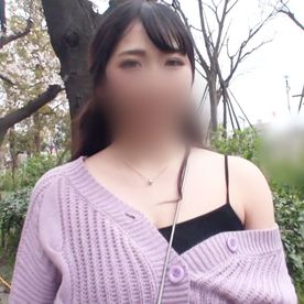 【素人・ハメ撮り】チ〇ポをしゃぶらせれば卑猥な顔でバキュームフェラ！ムチムチボディな**大生が敏感マ〇コで何度も潮吹きイキ！