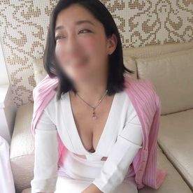 【熟女】フェロモン過剰な秋田美人！43歳熟女と真昼のホテルで濃厚ハメ撮りプレイ！美尻揺らして他人棒でイクイク連呼！ FC2-PPV-4641258