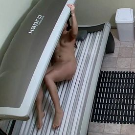 ヨーロッパの某国の日焼けサロン★ヨーロピアン美女の全裸を完全撮影⑧