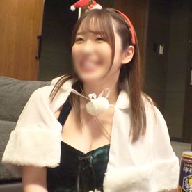 【素人】真っ白肌で美しい清楚美女”せいなちゃん” コスプレセックスでクリトリスを勃起させながらイク！ 友達の真横でも関係なくイって理性崩壊してます。 FC2-PPV-4626472