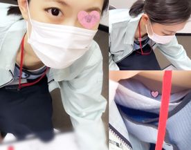 【胸ちら/乳首】色気のある女上司＋美人な業者さん