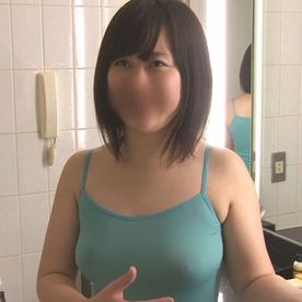 【清楚】初心でかわいい女子大生のムチムチボディは敏感。激しいピストンで赤面アクメ絶頂。 FC2-PPV-4240646