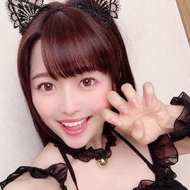 すごい騎乗位でマンコ擦り付けてくる大**の彼女。唾液べっちょりのフェラが超ヤバい！！！自分が満足するまで騎乗位で腰振り倒す淫乱女です。