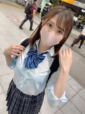 【初撮影】へんたいおじさんの凄テクで初めての潮吹き★激しい腰ふりで頭真っ白★そのまま精*を奥まで注入されました
