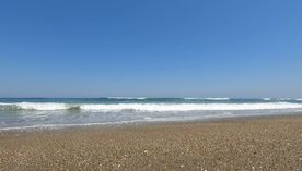 晴れた日の海2
