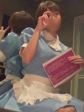 【**】健全なメイドリフレに潜入！濃厚なフェラや足コキで超スッキリ！