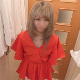 【素人】金髪ボブのS級ハーフ美**をナンパ。貧乳パイパンの華奢なカラダを堪能し尽くす中出しセックス。