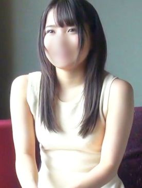 【素人】黒髪清純なスレンダー美女♥キスしただけで大興奮♥