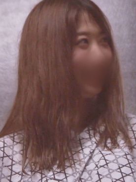 【**】彼氏持ちのスレンダー美女♥温泉旅館で他人棒に夢中に！