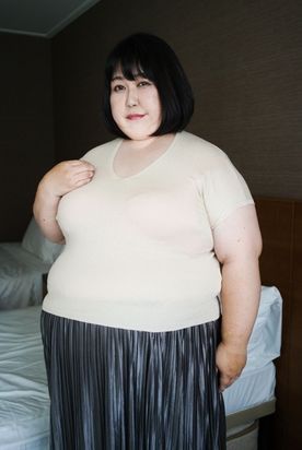 東京素人巨乳原石採掘倶楽部 vol.17 恵*(K)