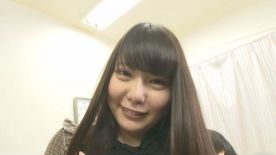 【３P乱交】清楚系美**ゆまちゃんに３P中出しSEX!!