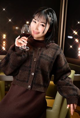 【顔出し】エロすぎる都内ダンス講師　セフレとのプライベートハメ撮り**　尻を叩かれバイブをぶち込まれ四つん這いで乱れ狂う！理性ゼロ姿をさらして中出しSEX！