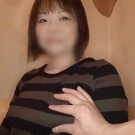 【熟女】Gカップ巨乳。56歳。人妻。すみれさん。7年ぶりのSEX。ピストンの力強さに酔いしれイキ狂い。 FC2-PPV-4568156