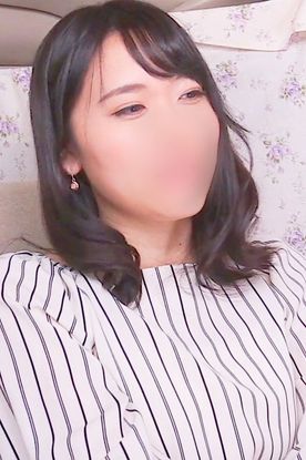 若妻　乳吸　エロ 