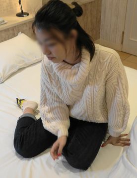 完全素人スレンダー美女 着衣～ヌード撮影！