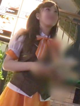 【素人】これから売れるであろうアイドルの卵♥ 衣装を着たままのハメ撮りで乳揺らしまくり♥