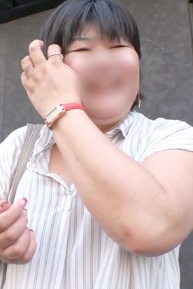 【個人撮影】ぽっちゃりボディでB級なおばさん！ 見た目はアレでもエロさは最高レベル！