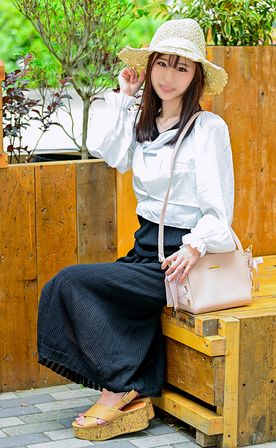 【神スレンダー】ピアノ専攻、現/役音大生の上京ガール。真面目で従順でありながら、チンポへの興味を抑えきれないど淫乱ハメ撮り**！上流家庭お嬢様の鬱屈した性欲が剥き出しになる【ガリガ