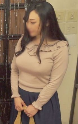 【個撮】全身肉厚ボディのGカップ爆乳美女を**♥ 女性の優しい手つきでのオイルマッサージで感じちゃう♥