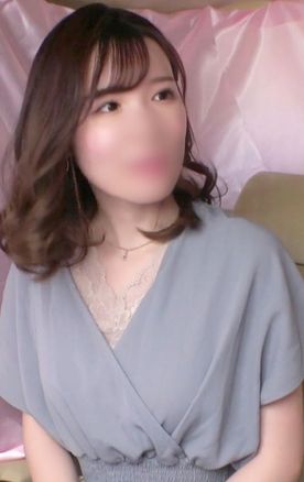 【個人撮影】透明感溢れる色白美人妻をハメ撮りしました！ 旦那以上に立派なチンポでメスになっちゃってます//