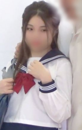【**】これはヤバいので早期削除と予定です。 青春真っ只中のカップルが個室でひっそりとお互いの性器を刺激しあってます♥