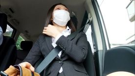 バレちゃった　そんな大胆な！営業さんのパンティと魅惑のおシリ