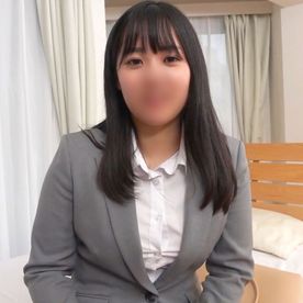 【個撮】会社で一番美人な同僚が予想外の淫乱でした。 騎乗位で積極的に腰振りし、膣に締められながら中出し。