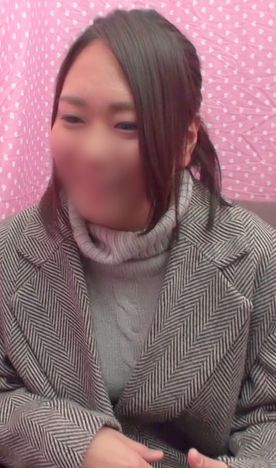 【個撮】爆乳で変態な体をしたお*さんを生チンポで突きまくり！ 感度が高すぎてエビ反り絶頂してイキ乱れる姿はもう変態そのものです！