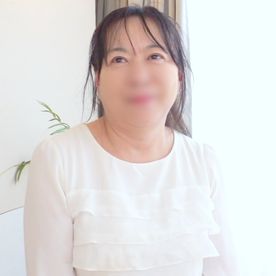 【素人】豊満体型専業主婦(45歳)宅で昼間から不倫。 旦那と一緒に過ごしている部屋での電マ責めで不倫絶頂。 背徳感が余計に興奮するらしくて感度は上がるばかり。 FC2-PPV-4618174