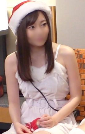 【個撮】色白清楚で”白●麻衣”にそっくりな美脚のお*さん♥ 可憐な容姿とは裏腹に舐められるのが大好きなドMで感じっぱなし♥