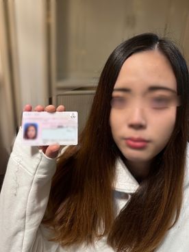 【身バレ即削除します】あいりちゃん22歳 監督太郎がネットで話題のあの*に中出しできました！
