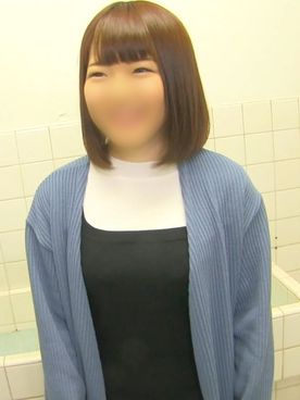 【素人】清純で無垢なおとなしい美女『かすみちゃん』と野外プレイ♥ 無我夢中でチンポをしゃぶりながら舌を激しく動かして精液搾り取り♥