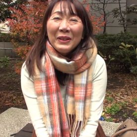 【人妻/熟女】食べごろな熟れ熟れ熟女59歳！ガン突きピストンで雌犬化！豊熟ボディへ大量中出し！ FC2-PPV-4580986