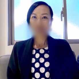 【熟女・人妻◆ハメ撮り】清潔感あふれる容姿端麗還暦美熟女◆野外羞恥プレイ⇒ホテルで淫乱ハメ撮りSEX！カラダを震わせ痙攣イキ！