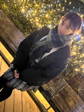 【ドキドキお泊り会】ゆう18歳　おじさんのちんぽで一晩中おまんこ突かれて中出しまでされちゃいました