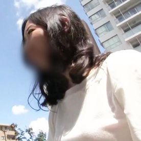 【熟女】丸顔・困り顔の53歳熟女◆オンナの顔を覗かせ怒号をあげて痙攣イキ連発！どっぷりザーメン放出！