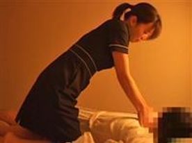年の割りに可愛い声で鳴く出張回春マッサージのお*さん！