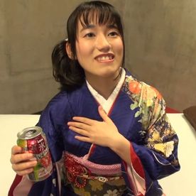 【個人撮影】幼稚園教諭として働くHカップの新成人。晴れ着姿のままで生ハメセックス。中出し精*で晴れ着を汚すｗ