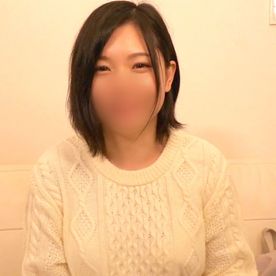 【素人】芋っぽい大学生ゆうみちゃんが初顔面騎乗// 照れながらもしっかり気持ち良くなって密林おまんこびしょ濡れ♥ FC2-PPV-4497405