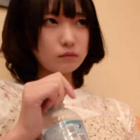 ※期間限定　初**　①⑧歳かおりちゃん　敏感な乳頭を集中攻め。ハメ撮り中出し。