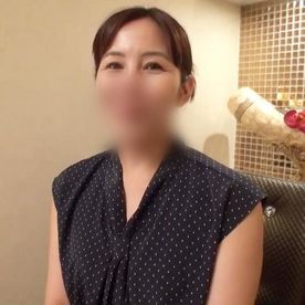 《熟女》美巨尻を持つスレンダー美熟女（47）◆じっくり男の快感ポイントを探るフェラチオでご奉仕⇒自ら淫らにケツを振ってチ○ポをおねだり！快楽イキ！ FC2-PPV-3982714