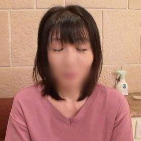 【熟女】脱がせるとゴージャスボディ◆チャーミングな癒し系熟女（53）◆生チ○ポで快感を味わい尽くしてイキ狂う！ FC2-PPV-4037811