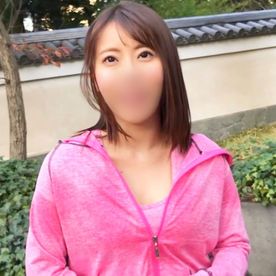 【素人】元陸上部の色白巨乳美女”ももかさん” 勃起チンポを見ると興奮を抑えきれず、おまんこは汗と愛液でグチョグチョ♥ FC2-PPV-4015627