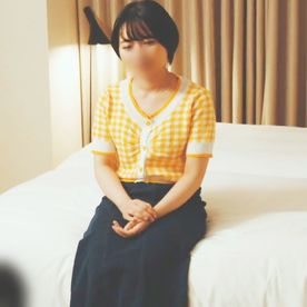 【素人】ムチムチエロボディのパイパン女子りなちゃん。 生ハメでメス声を漏らしながら理性崩壊し、至高の表情でイク姿をお楽しみください。 FC2-PPV-4134317