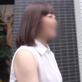 【中出し】乳輪エロめなGカップ美巨乳を持つ清楚人妻◆透き通るような純白肌を紅潮させて巨乳揺らしてイキ狂い！どっぷり膣内射精！ FC2-PPV-4038332