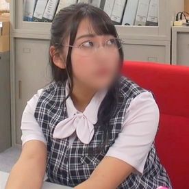 【個撮】真面目オーラがあるGカップ銀行員(27) 脱力したぬるぬるおまんこを生ハメで堪能し、髪の毛にぶっかけ射精！ FC2-PPV-4071064