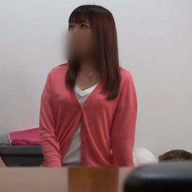 【素人】近所の美人ママさん。家に連れ込みエッチな雰囲気にさせて寝取っちゃいました。 FC2-PPV-4072254