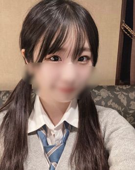 絶対に後悔させません！【完全顔出し】超絶Eカップ美女！激レア映像！結合部丸見え騎乗位が堪らなくエロいです、、人生初ごっくん！ FC2-PPV-4039165