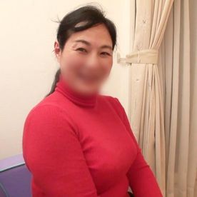 【熟女】ぽっちゃりBODYを持つ57歳熟女の自宅でハメ撮りセックス◆カメラの前で電マオナニー⇒激しいピストン突きに「いっちゃうぅ」の声と共に昇天！ FC2-PPV-4548960