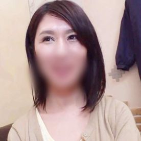 【熟女】上品で清楚なスレンダー熟女（44）◆眠っていた性欲が湧き上がり生チ○ポで理性崩壊イキ！初のハメ撮りSEX！ FC2-PPV-4615213